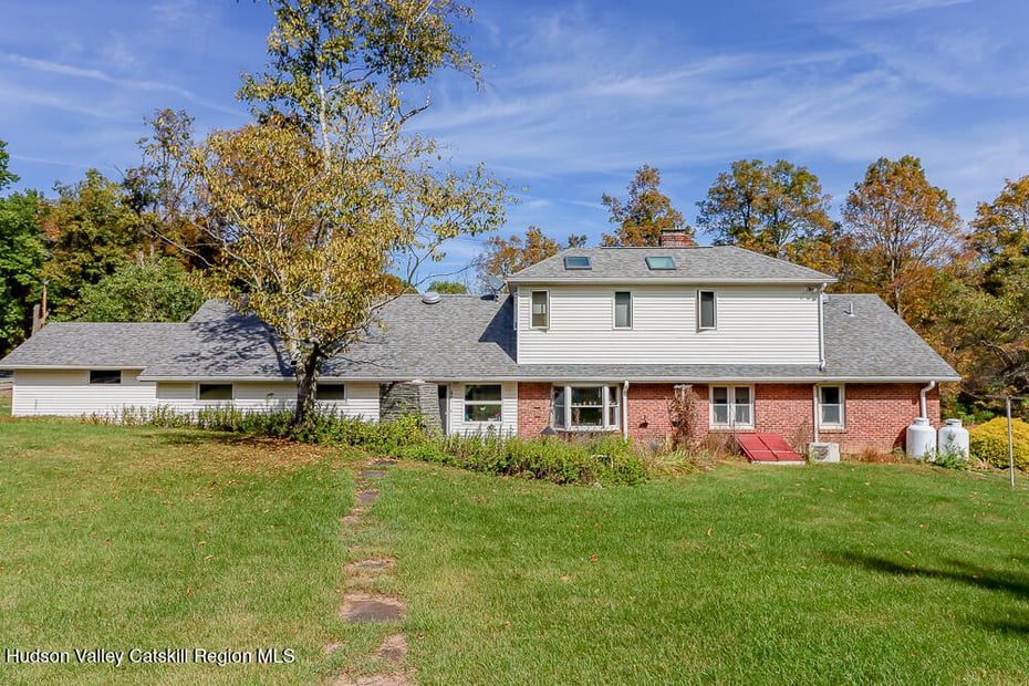 74 Habeck Road Photo 2