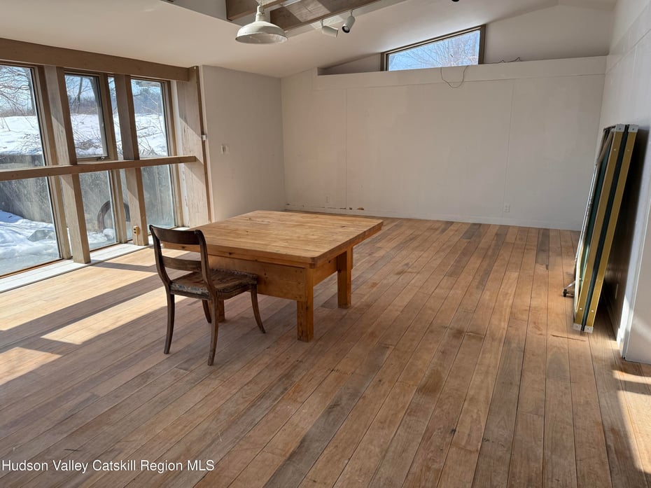 83 Silvernail Photo 60