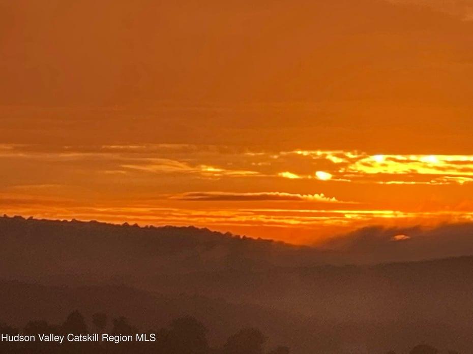 151 Valley View Road Photo 10