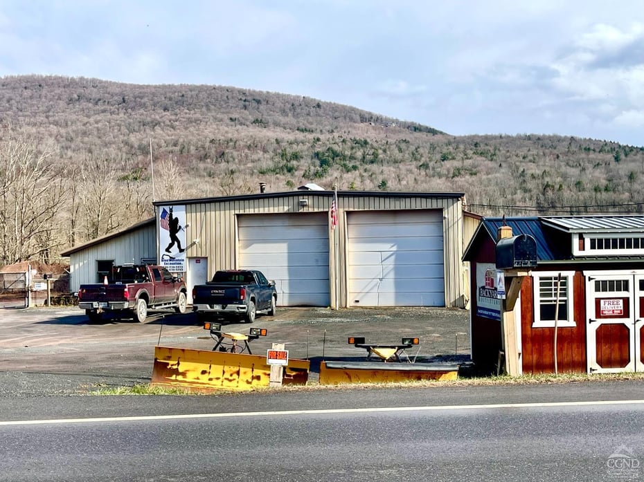 11287 Route 23 Photo 3