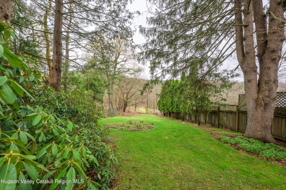 841 New York 203 Photo 30