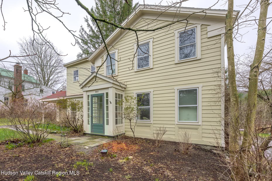 841 New York 203 Photo 1