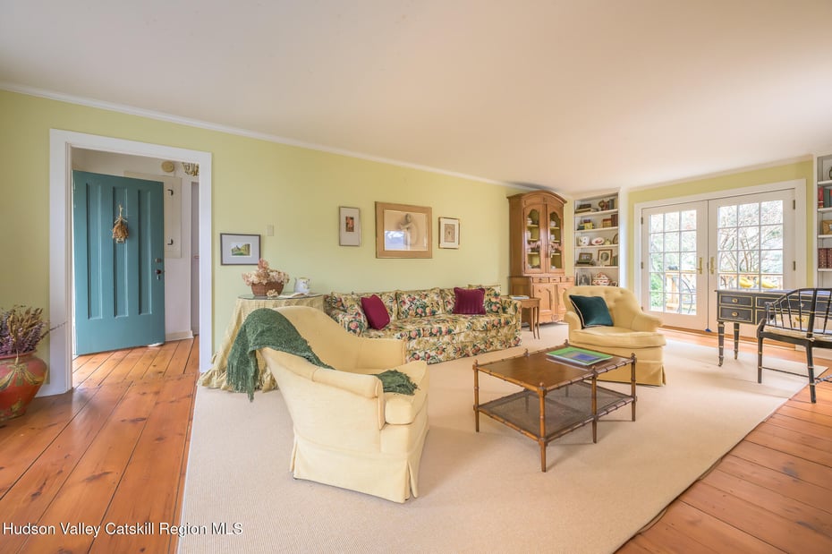 841 New York 203 Photo 16