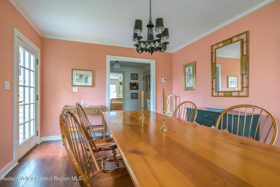 841 New York 203 Photo 9