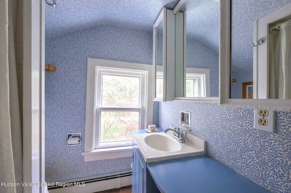 841 New York 203 Photo 25