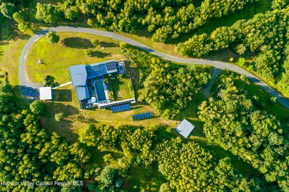 292 White Hill Lane Photo 3