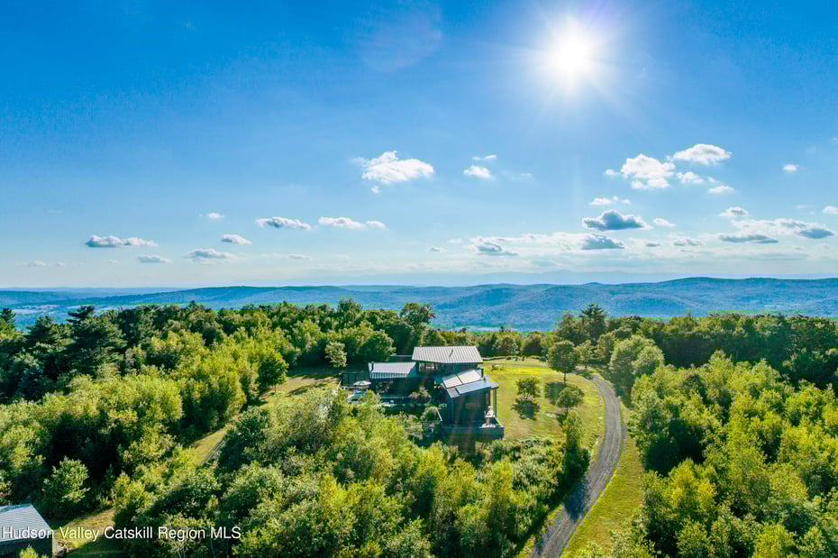 292 White Hill Lane Photo 4