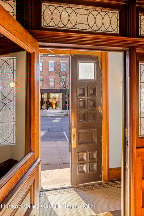 420 Warren Street  #1l Photo 9