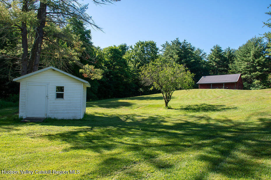 578 Fischer Road Photo 42