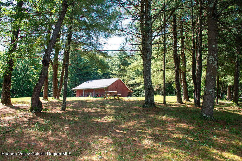 578 Fischer Road Photo 11
