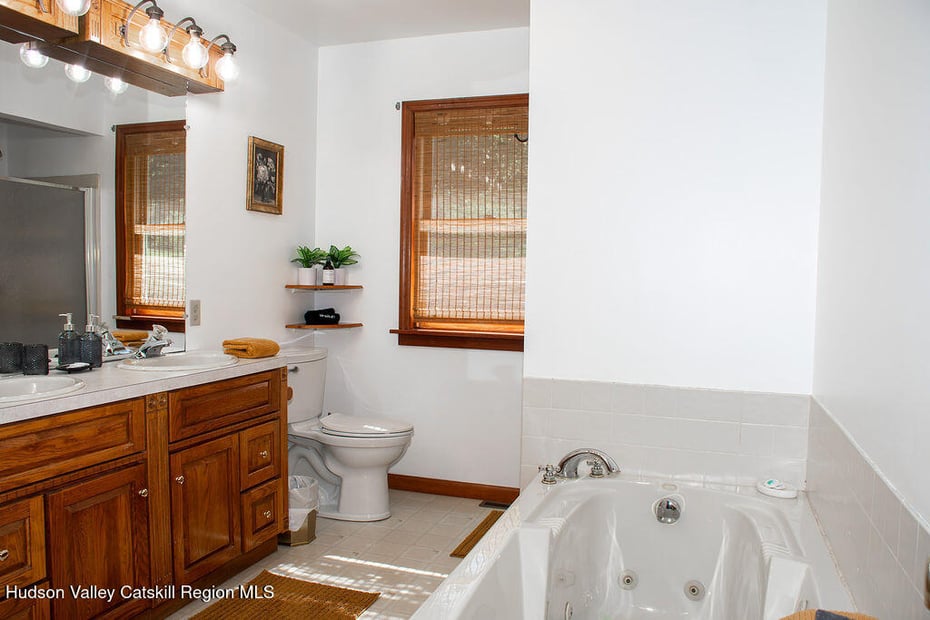 578 Fischer Road Photo 26