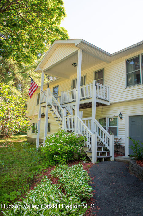 578 Fischer Road Photo 1
