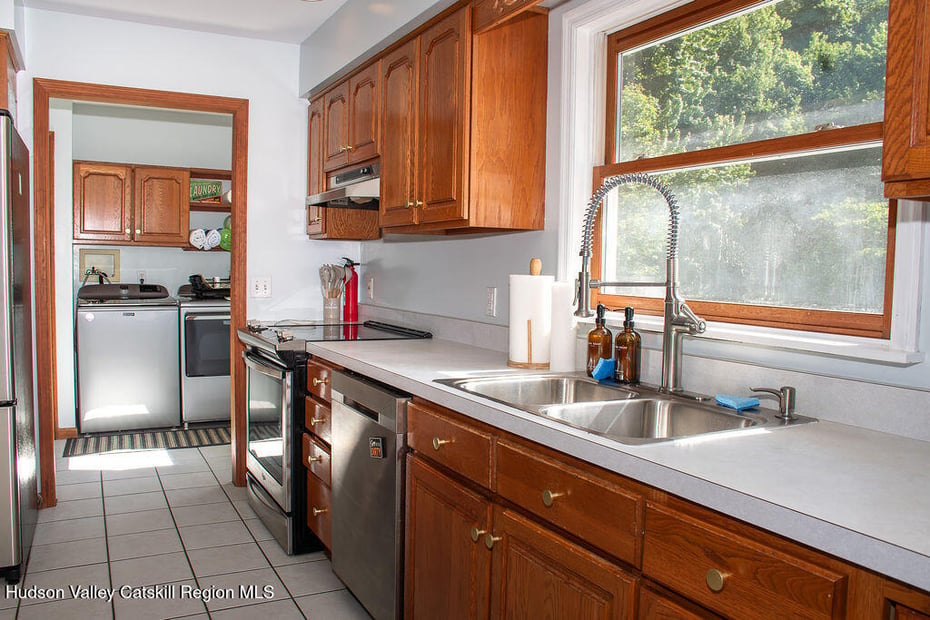 578 Fischer Road Photo 19