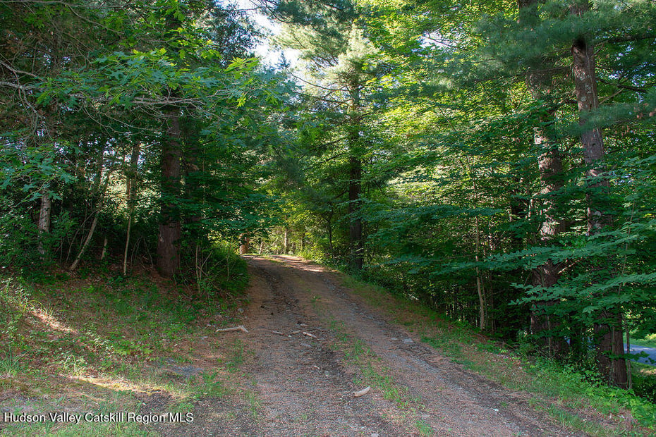 578 Fischer Road Photo 14