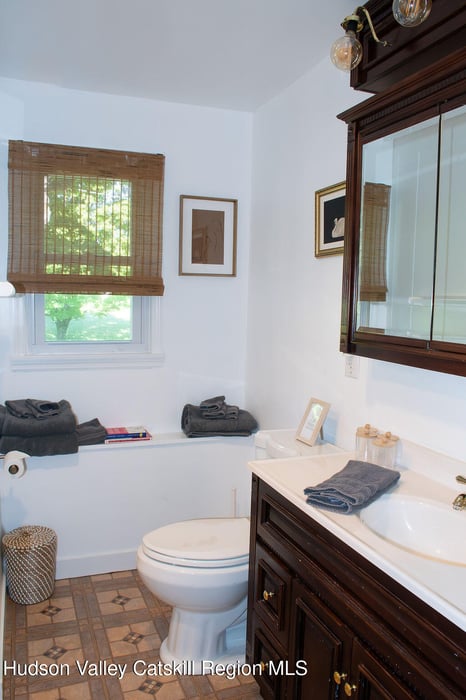 578 Fischer Road Photo 35