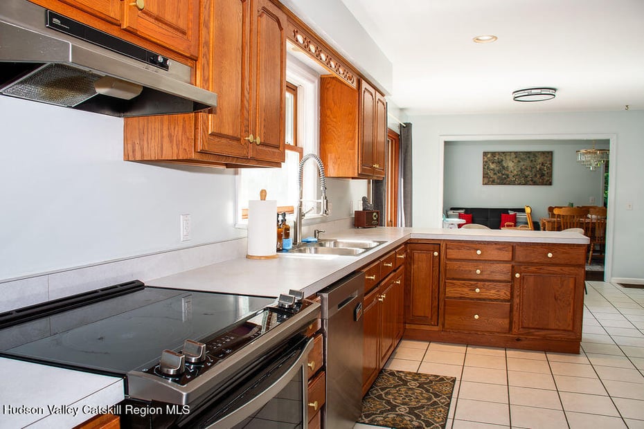 578 Fischer Road Photo 16