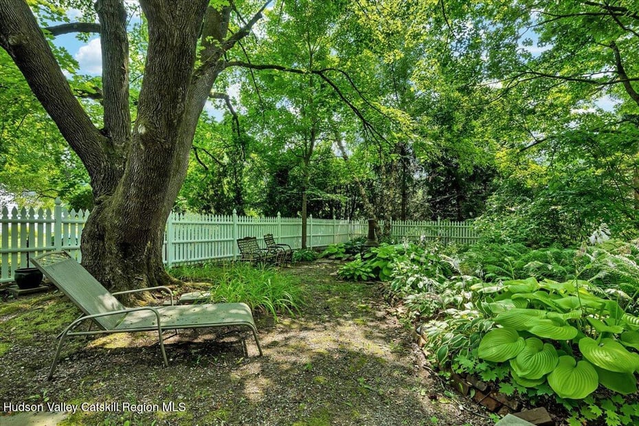 18 Gaffney Lane Photo 46