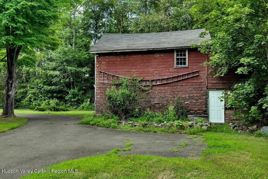 18 Gaffney Lane Photo 55