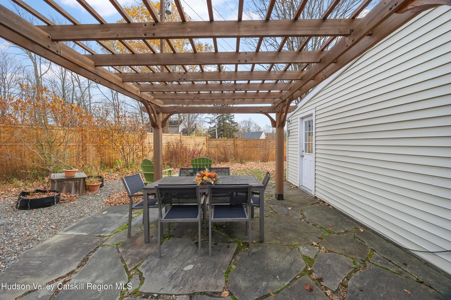 28 Mellenville Square Photo 10