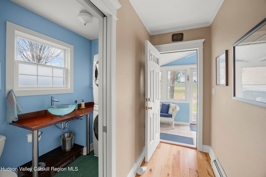 28 Mellenville Square Photo 8