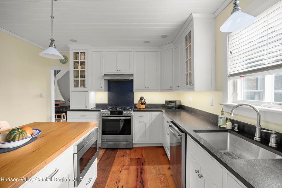 28 Mellenville Square Photo 7