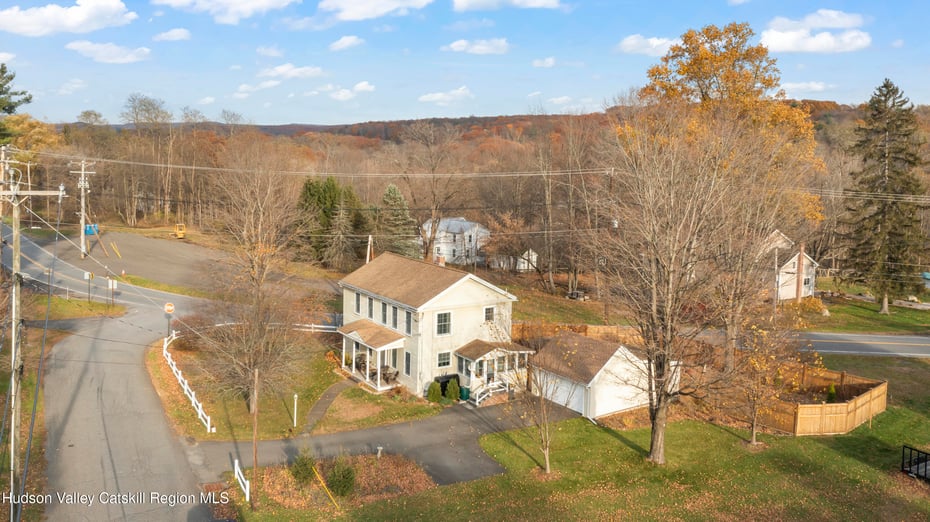 28 Mellenville Square Photo 27