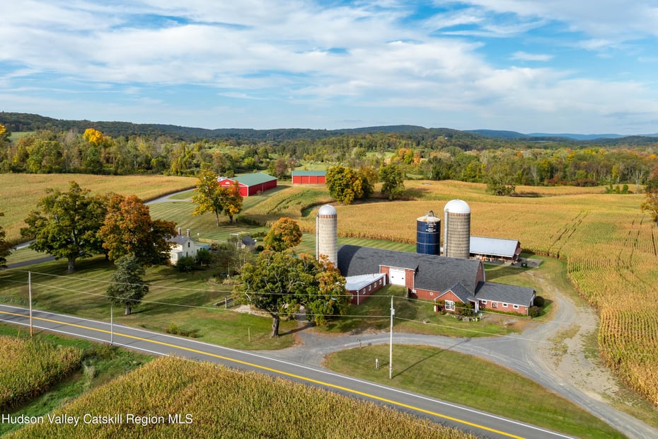 1030 County Road Photo 2