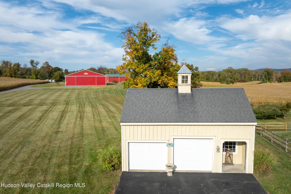 1030 County Road Photo 9