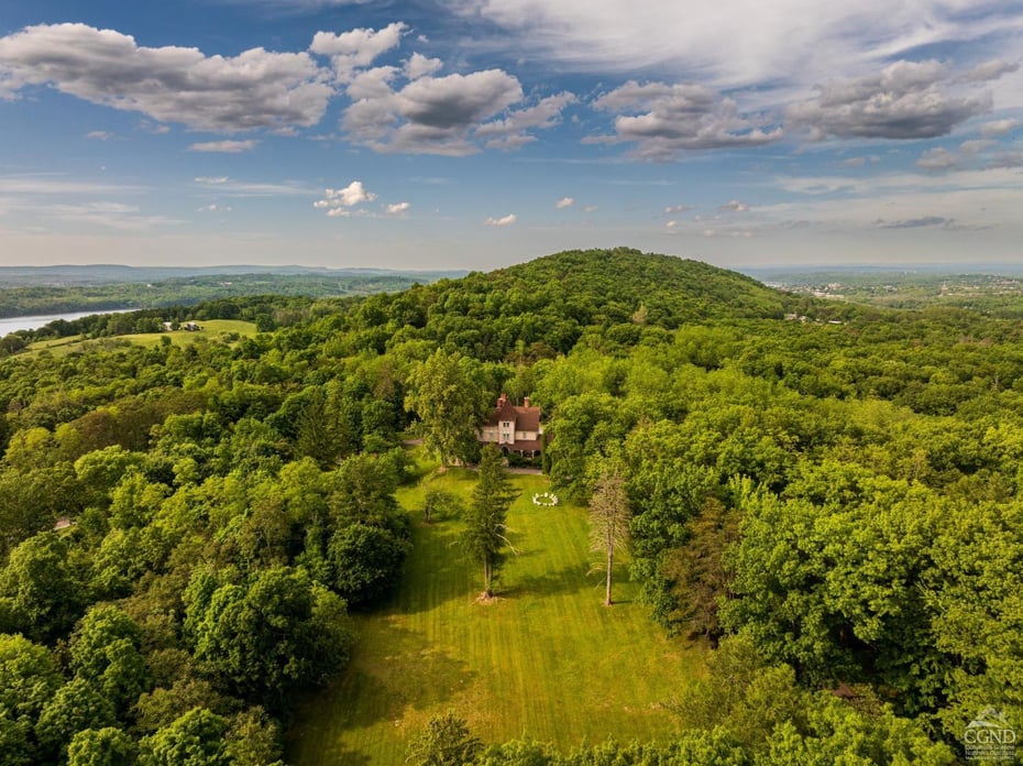 Hudson Single Family Photo 42