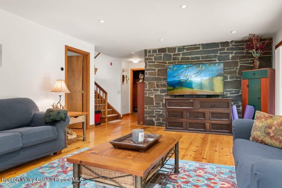 388 Sky Farm Road  #Stop 11 Photo 23