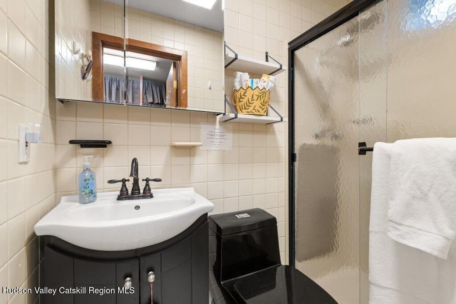 388 Sky Farm Road  #Stop 11 Photo 26