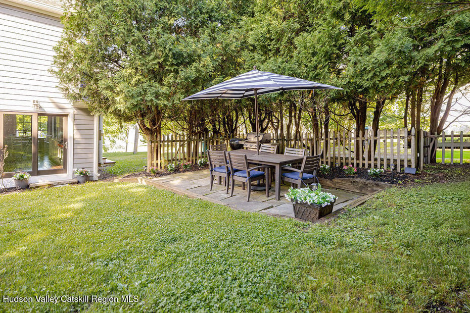 4 Bobolink Road Photo 37