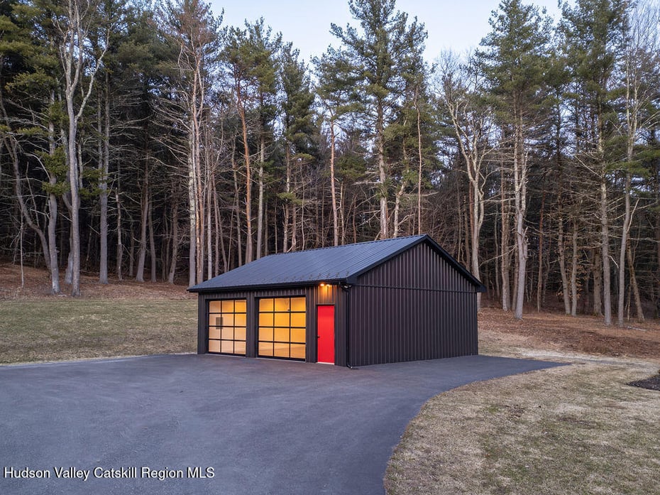 501 Birch Street Photo 37