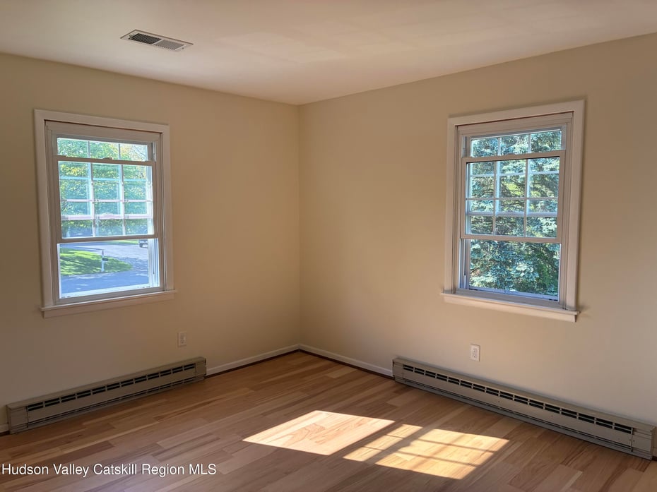 50 Pleasant View Drive Photo 13