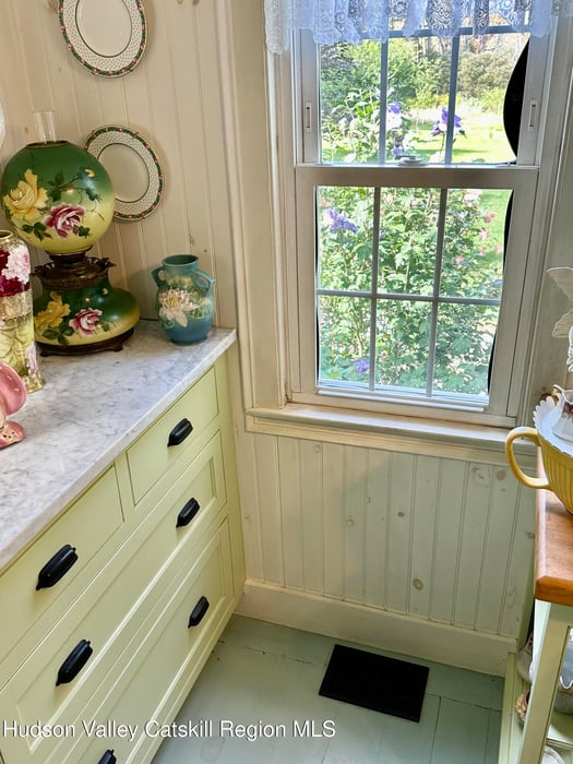 118 Old Shaker Road Photo 20