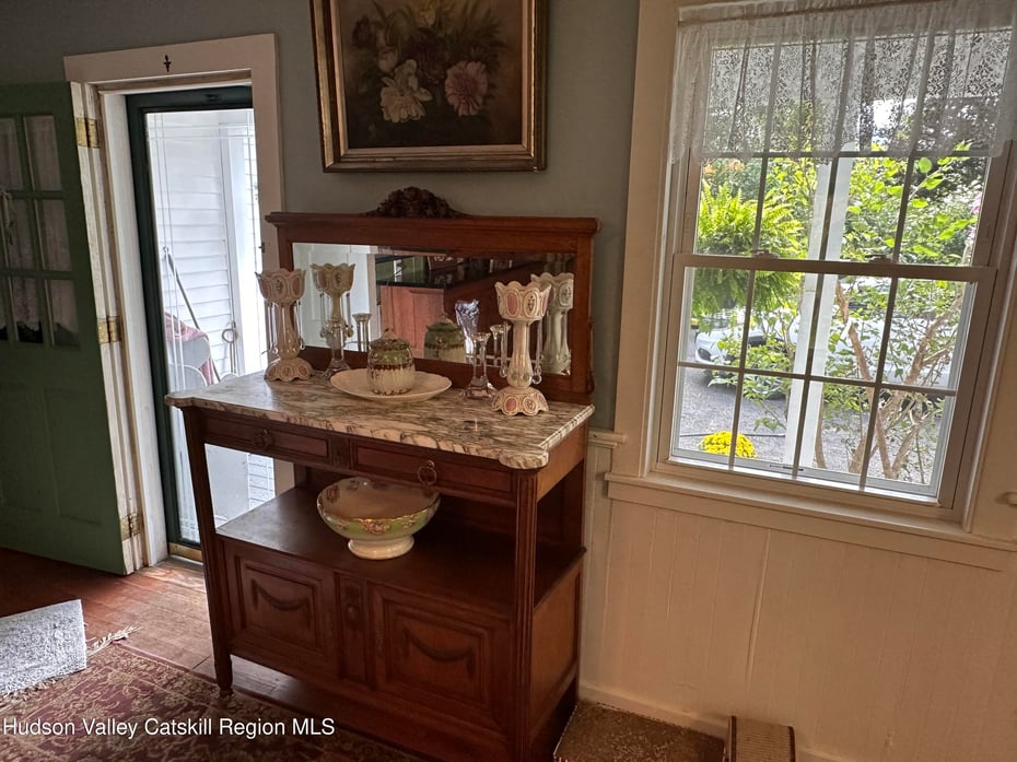 118 Old Shaker Road Photo 16