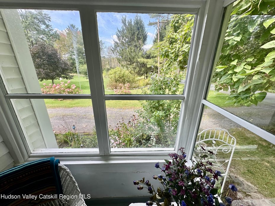 118 Old Shaker Road Photo 25