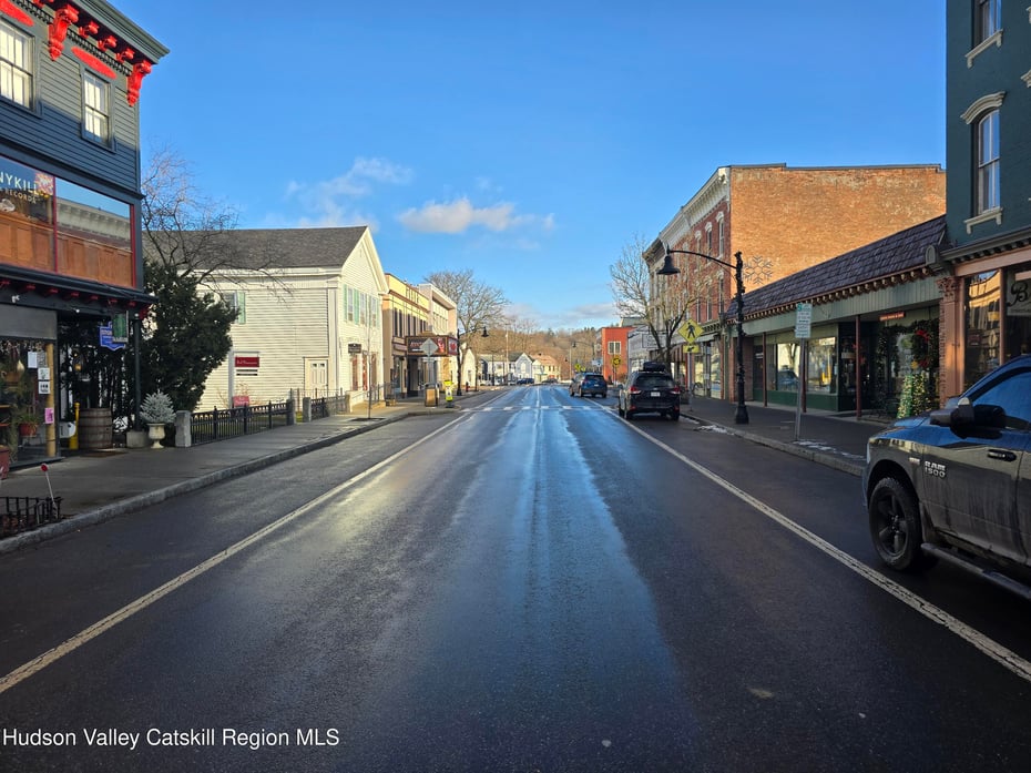 35 Main Street Photo 2