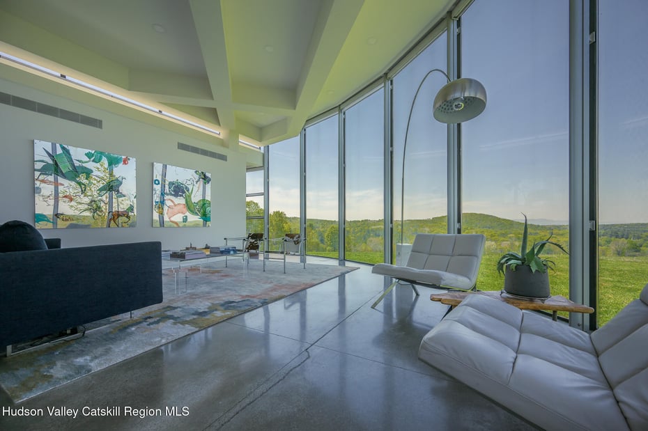 837 Carlson Road Photo 13