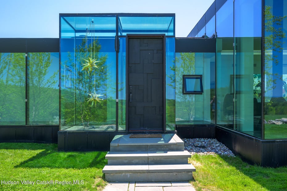 837 Carlson Road Photo 5