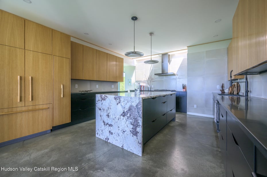 837 Carlson Road Photo 20
