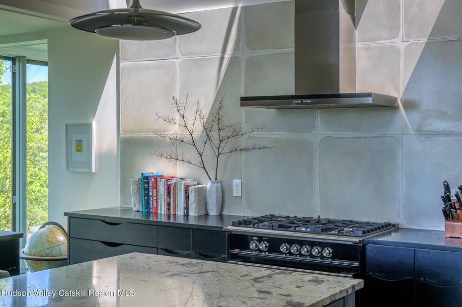 837 Carlson Road Photo 21