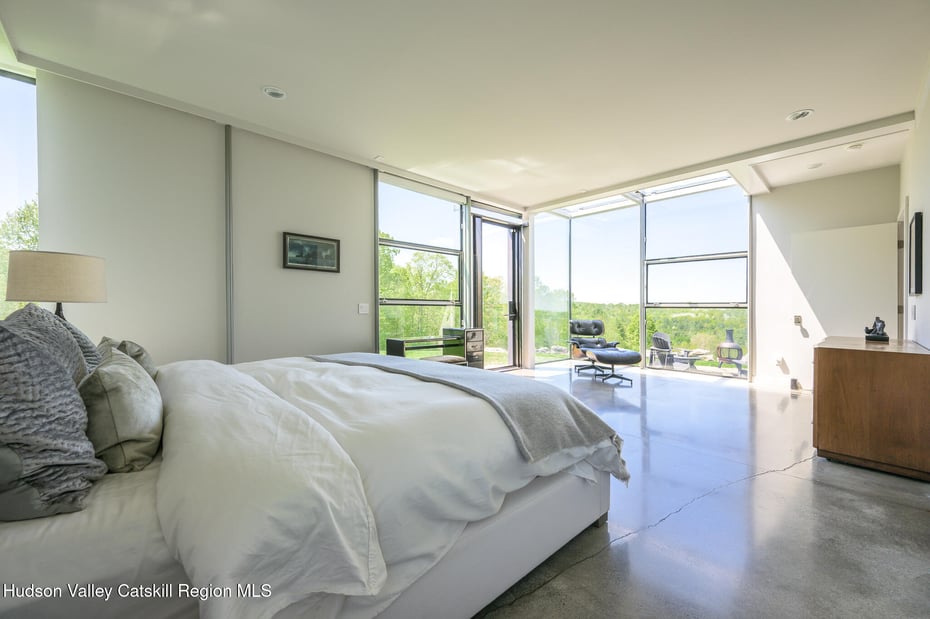 837 Carlson Road Photo 27