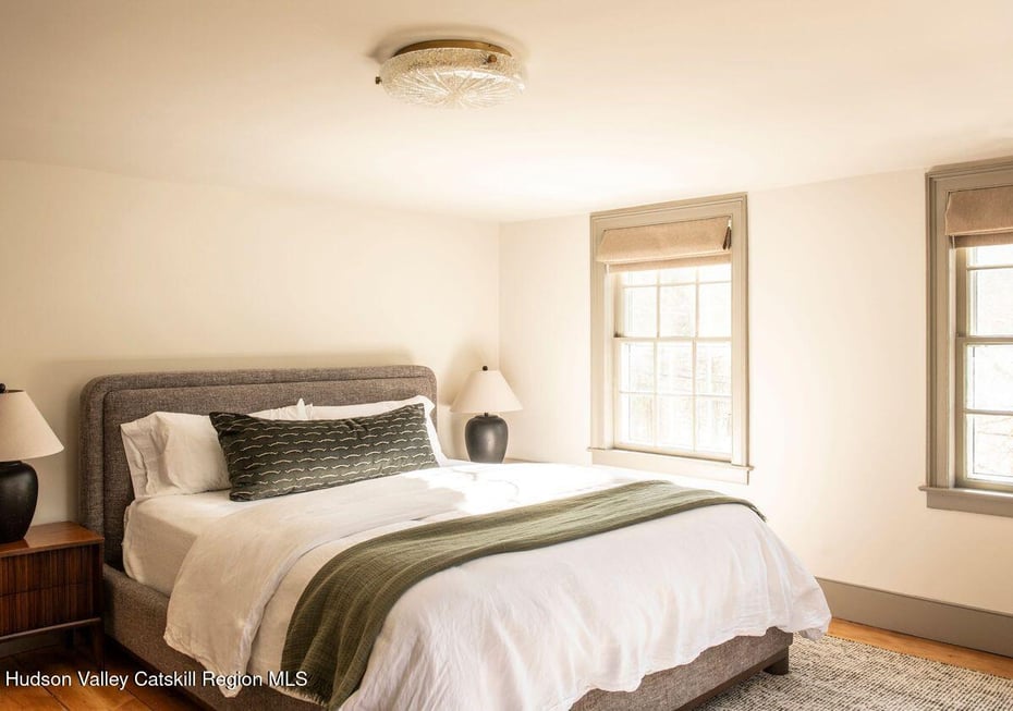 786 New York 203 Photo 18