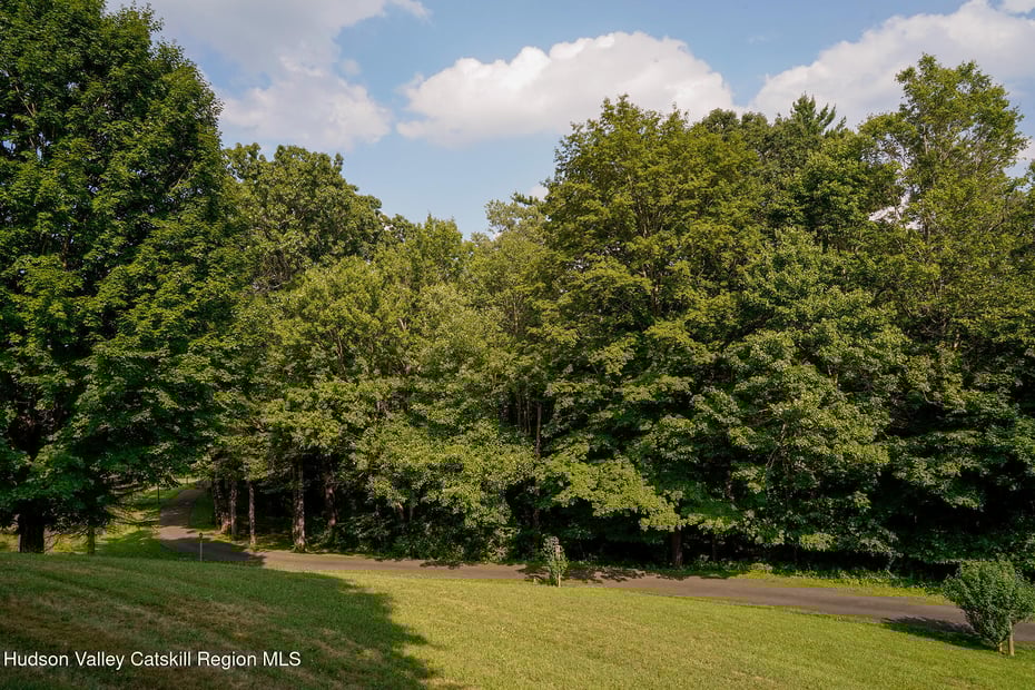 291 Hennett Road Photo 4