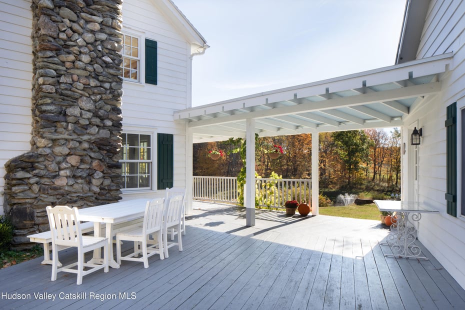 321 Tompkins Road Photo 13