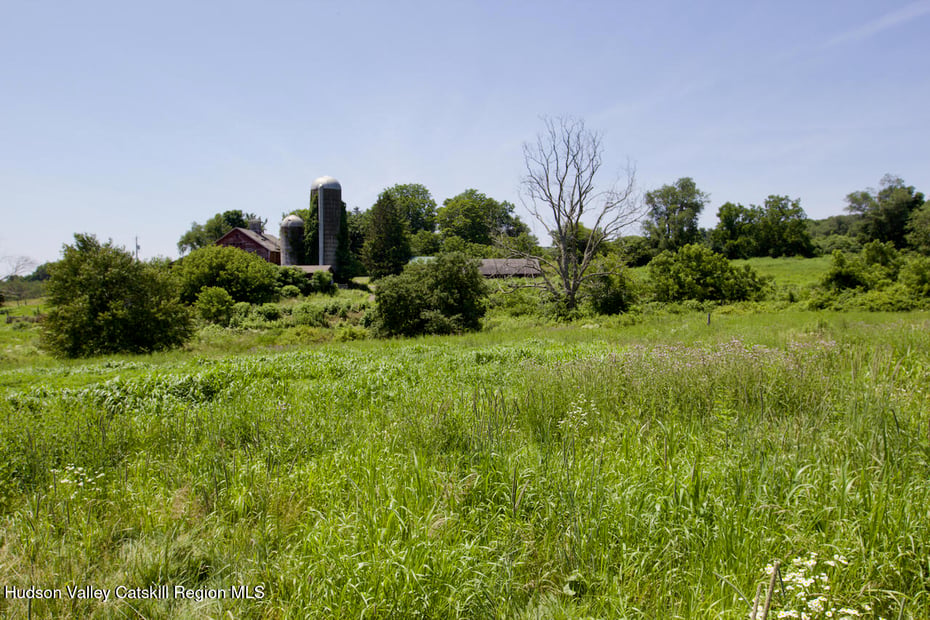 90 W End Road Photo 9