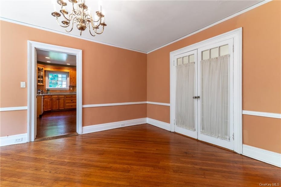 614 Bedford Road Photo 19