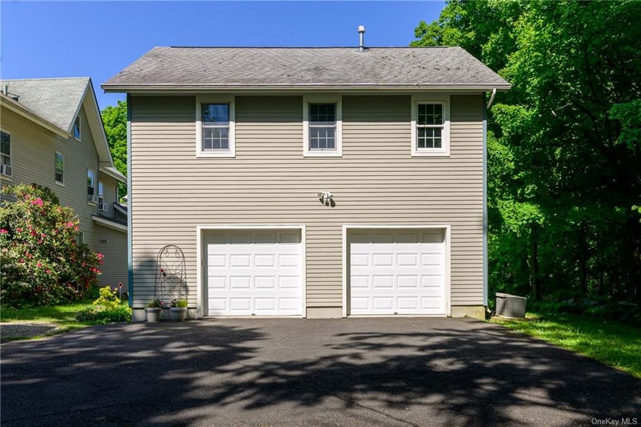 614 Bedford Road Photo 29