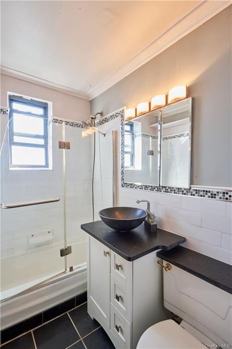 3255 Randall Avenue  #5H Photo 16